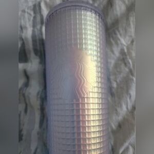 STARBUCKS 32 OZ IRREDESCENT ICY LILAC TUMBLER NEW